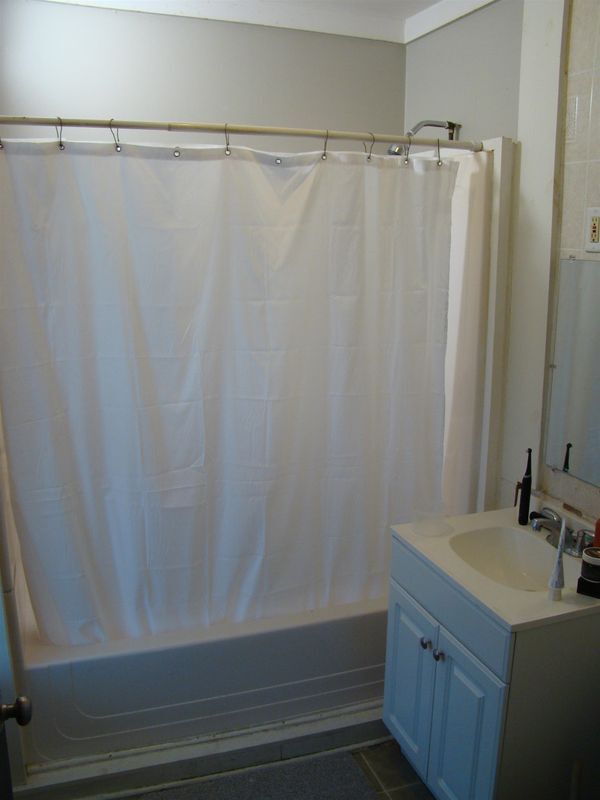 Building Photo - 86 School, #2