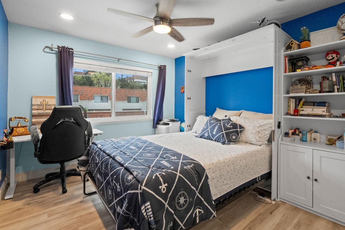 Building Photo - 28023 Ridgebrook Ct