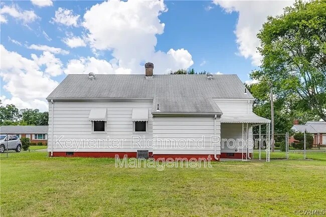 Building Photo - 4817 Sydclay Dr
