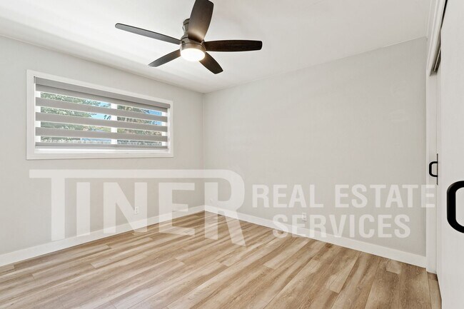 Building Photo - 2771 Wissemann Dr