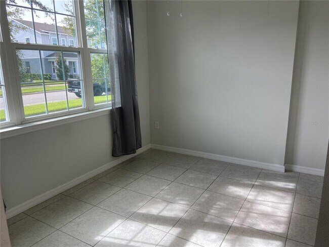 Building Photo - 5029 Avalon Park Blvd