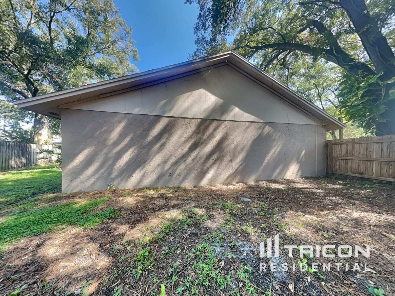 Building Photo - 3206 Shady Glen Cir