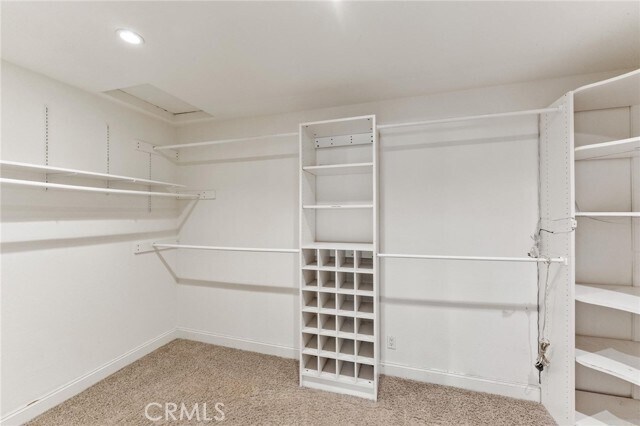 Building Photo - 38 Ashwood