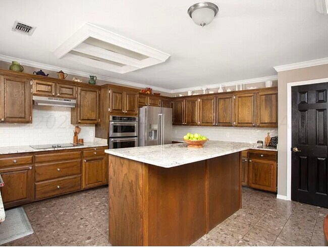 Building Photo - 8201 Prosper Dr