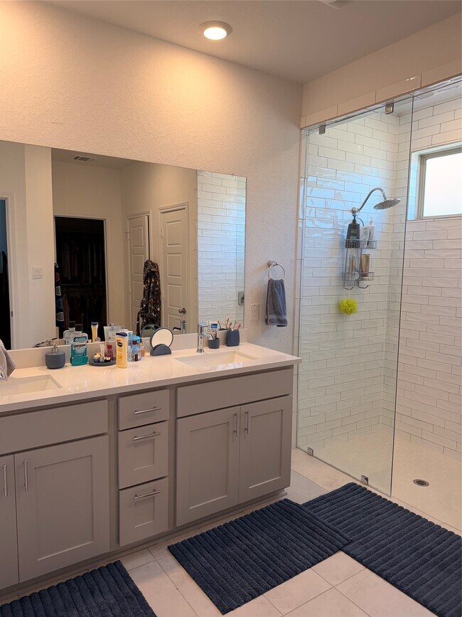 Building Photo - 3223 Field Thistle