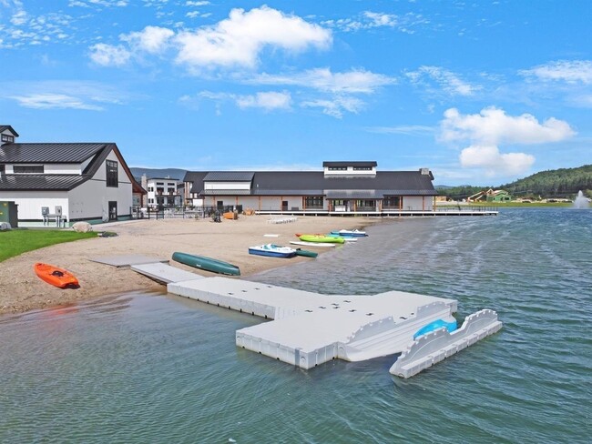 Building Photo - 53 Sunrise Hill Rd