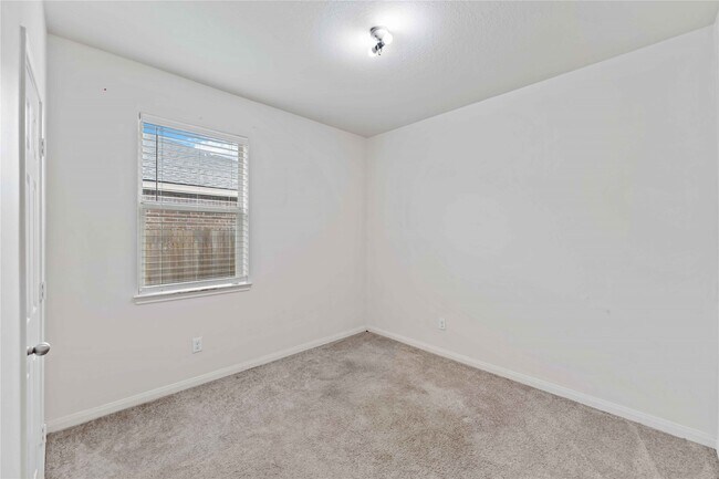 Building Photo - 5015 Alder Bend Ln