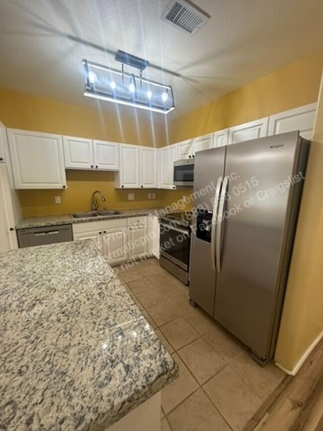 Building Photo - 91-1041-1041 Kaileolea Dr