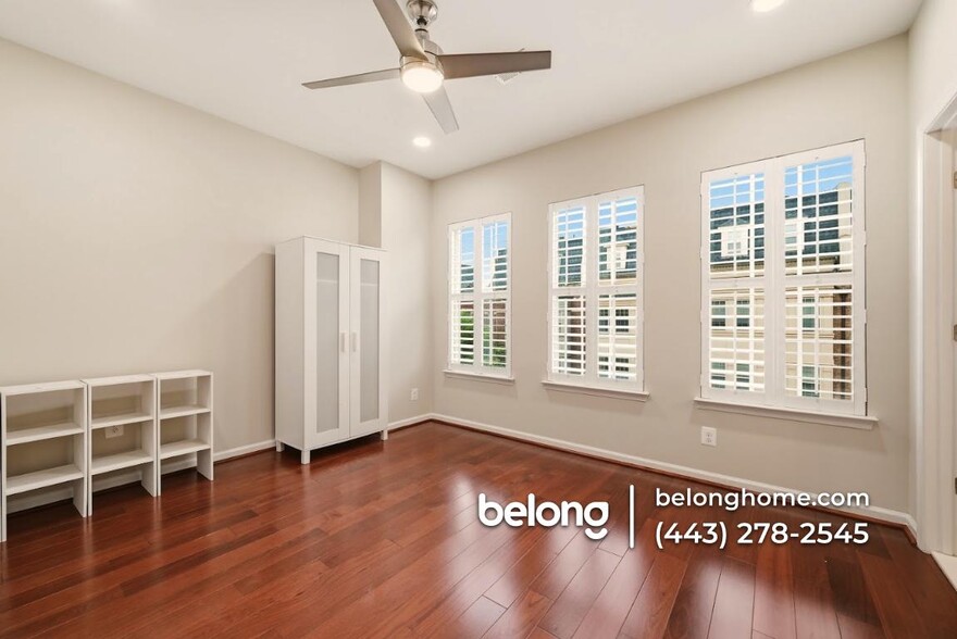 Building Photo - 719 River Mist Dr