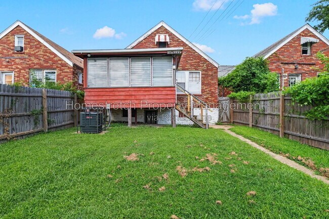 Building Photo - 5920 Ferris Ave