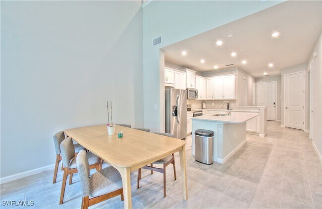 Building Photo - 4558 Arboretum Cir