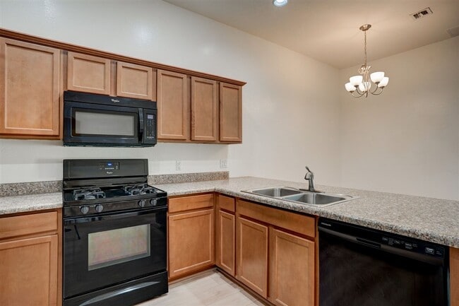 Building Photo - 3 Bedroom, 2 bath home in Granville