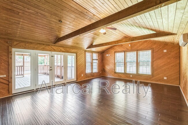 Building Photo - 6102 Greengate Ln