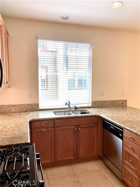 Building Photo - 142 Principia Ct