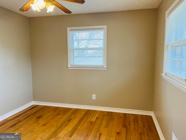 Building Photo - 1085 Horsley Mill Rd