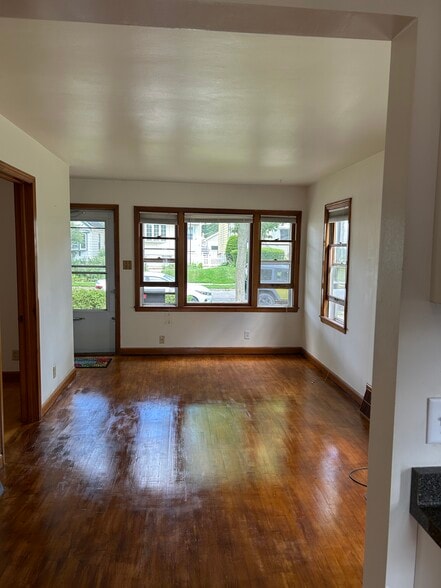 Building Photo - 3427 S California St