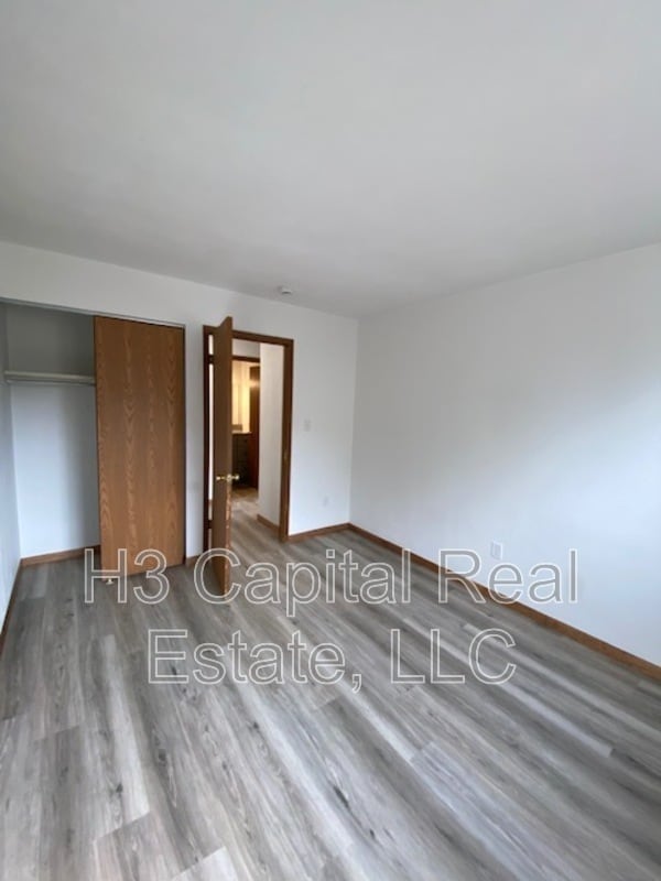 Building Photo - 620 Ganim Dr