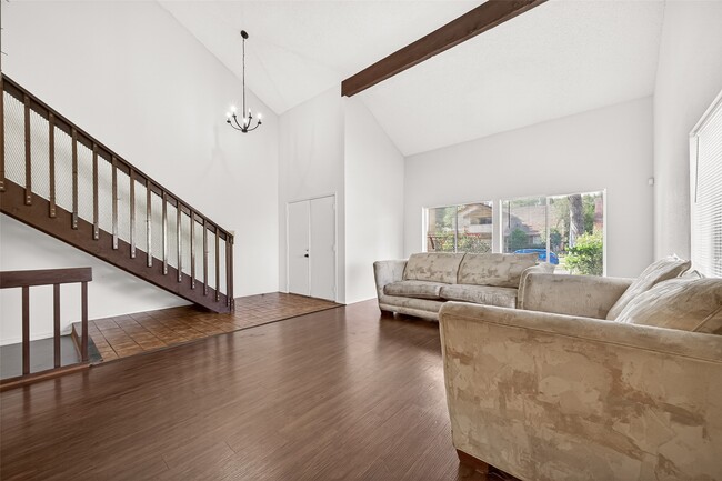 Building Photo - 6203 Downwood Forest Dr