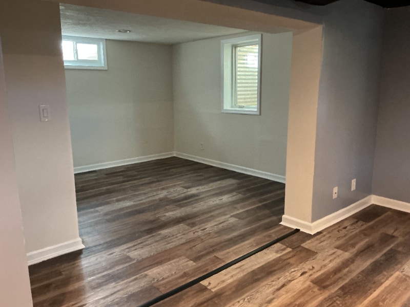 Building Photo - 127 Wesgaye St