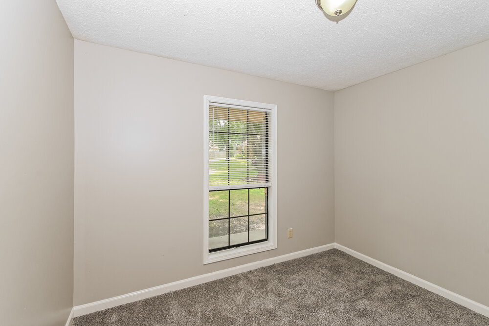 Building Photo - 6530 Castle View Cove