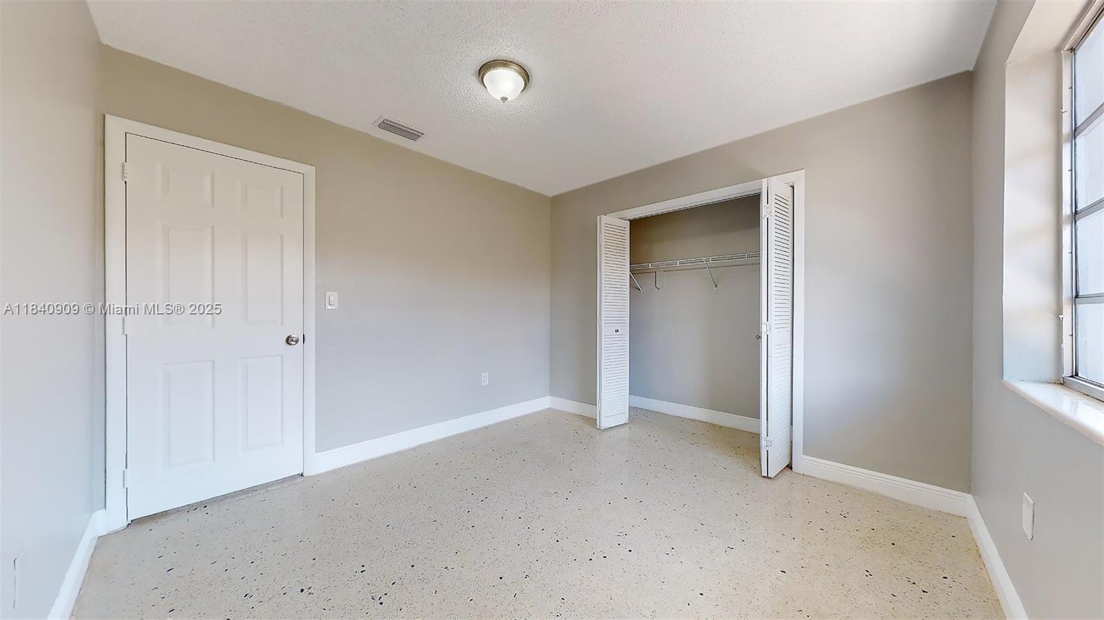 Building Photo - 3170 SW 25th Ter