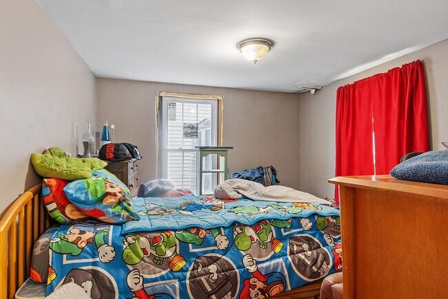 Building Photo - 199 Center Depot Rd