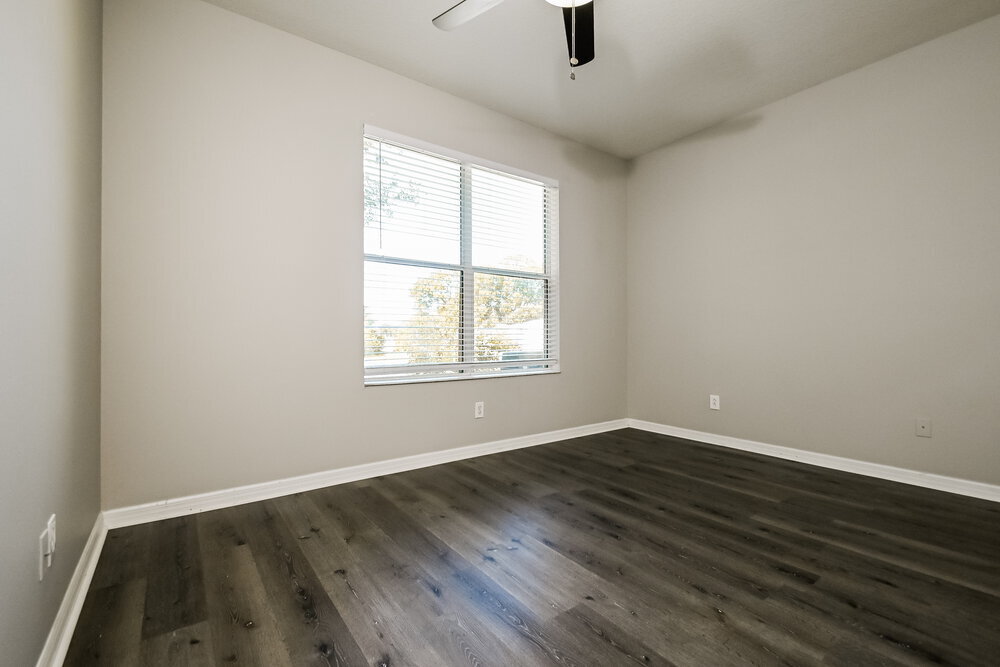 Building Photo - 12611 Geneva Glade Dr