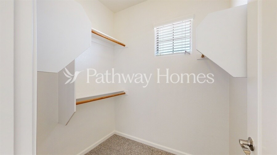 Building Photo - 2141 N 135th Dr