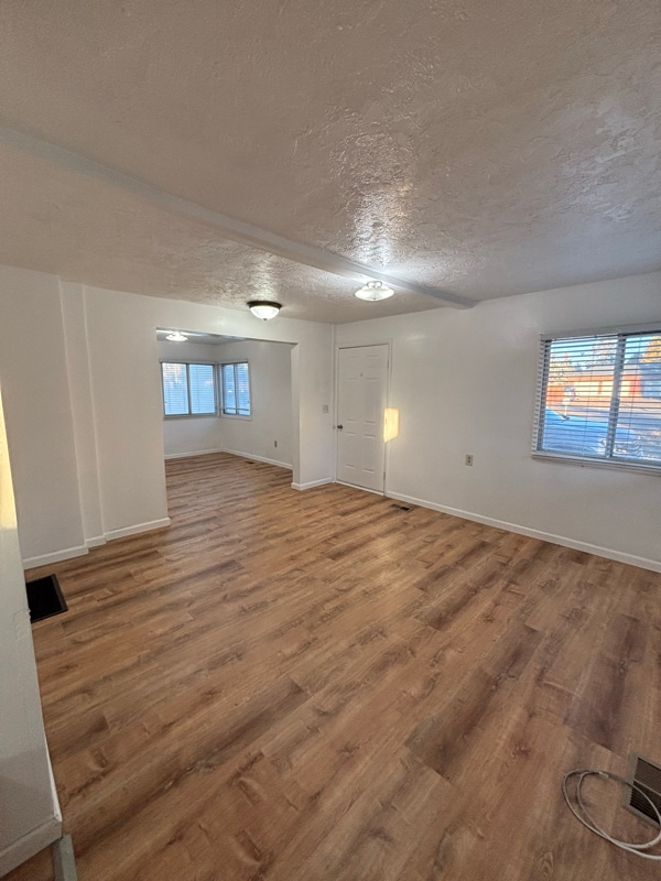 Building Photo - 2940 S Ammon Rd