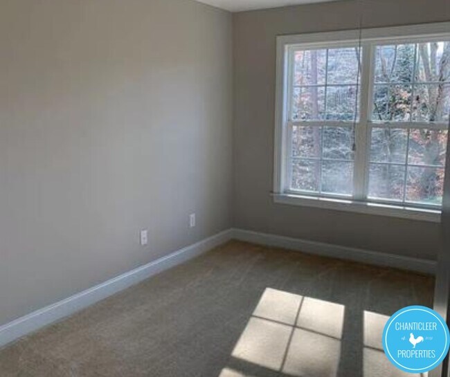 Building Photo - 837 Silver Leaf Dr