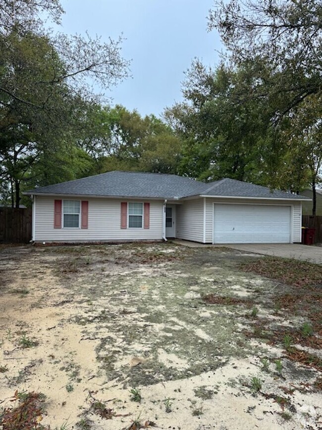 Building Photo - 223 Runnymeade Dr