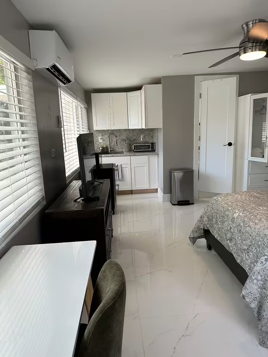 Building Photo - 3163 NW 29th St