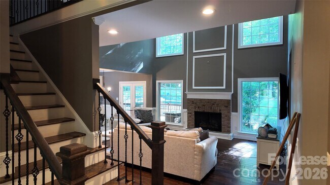 Building Photo - 410 Farm Branch Dr