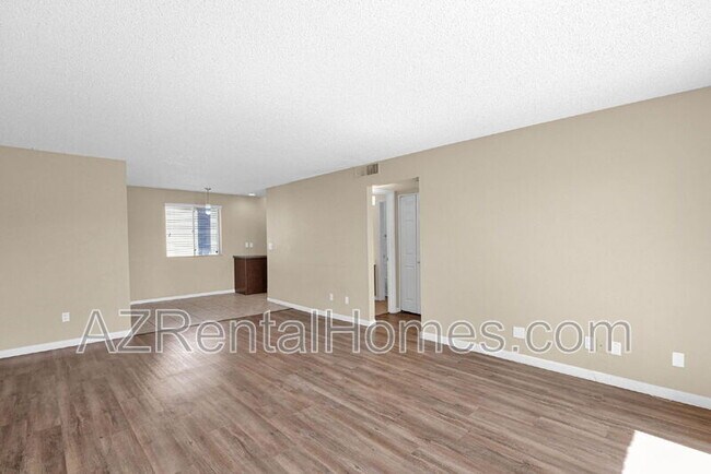 Building Photo - 4354 N 82nd St