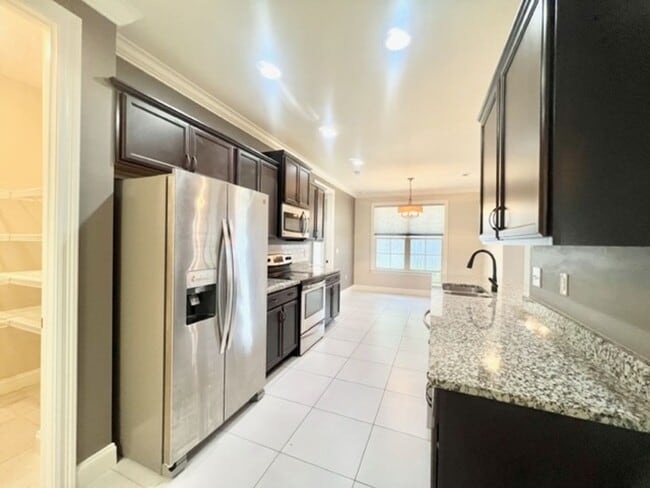 Building Photo - 113 Kailyn Ct