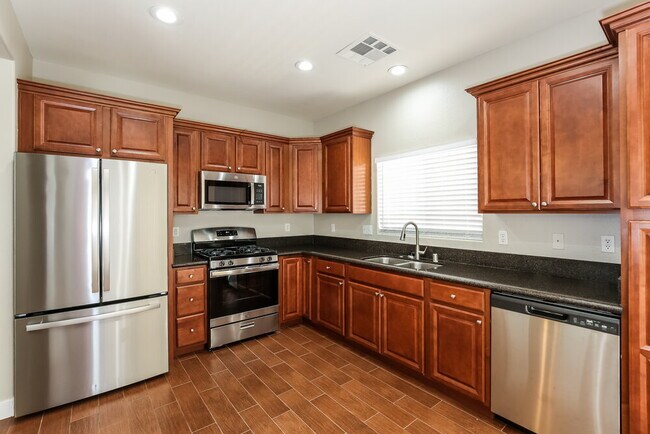 Building Photo - 3732 Gallowtree Ave