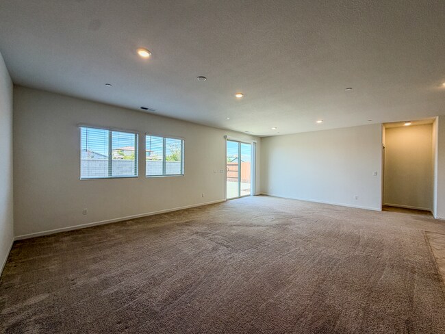 Building Photo - 2048 Ballet Way