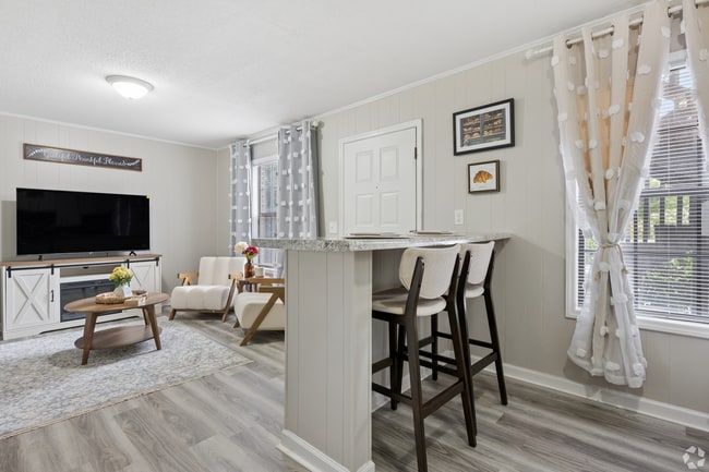 Building Photo - 1107 Springhorn Dr