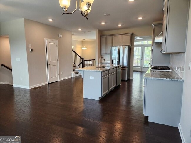 Building Photo - 171 Northaven Ave