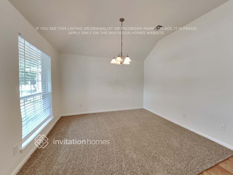 Building Photo - 30526 Ginger Trace Dr
