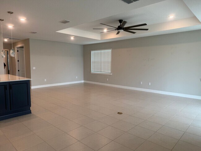 Building Photo - Lakeview Living with Bonus Flex Space & Resort-Style Amenities