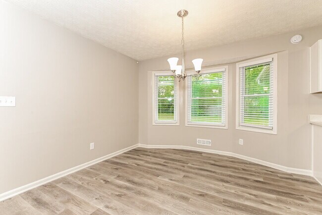 Building Photo - 709 Cloudland Ct