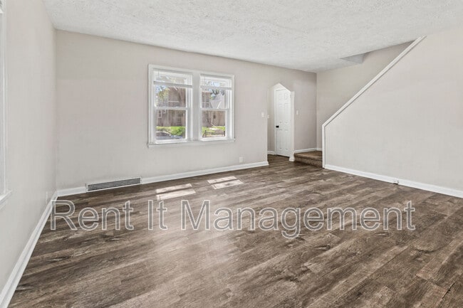 Building Photo - 3314 Franklin St