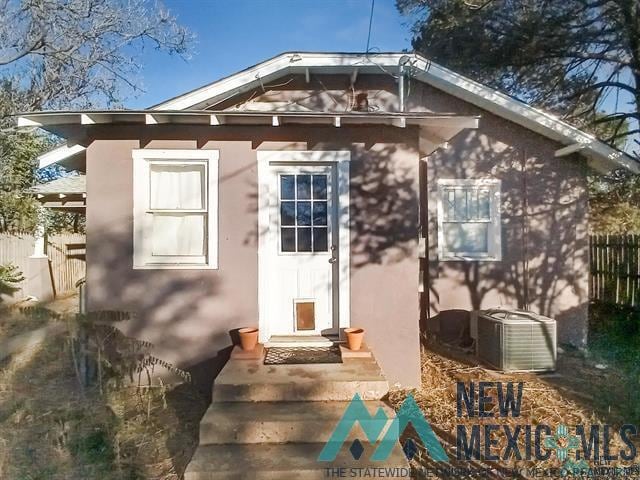 Building Photo - 1900 Axtell St