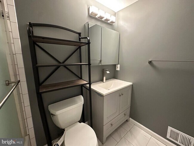 Building Photo - 14632 Stone Crossing Ct