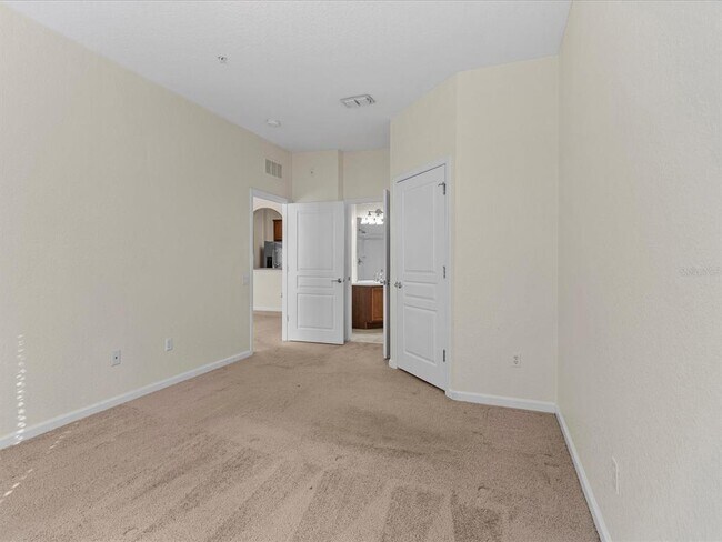 Building Photo - 8296 Portofino Dr