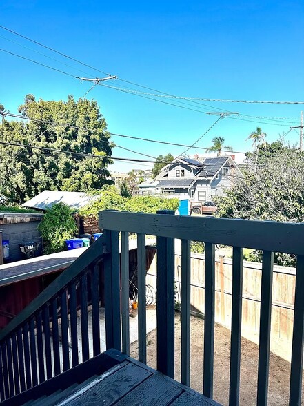 Building Photo - 726 Sutter St