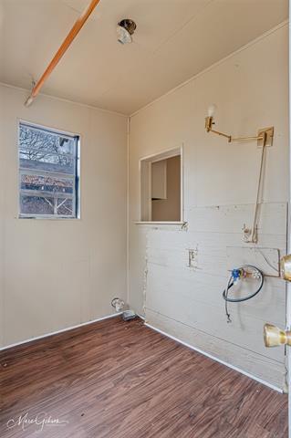 Building Photo - 325 Edwards St