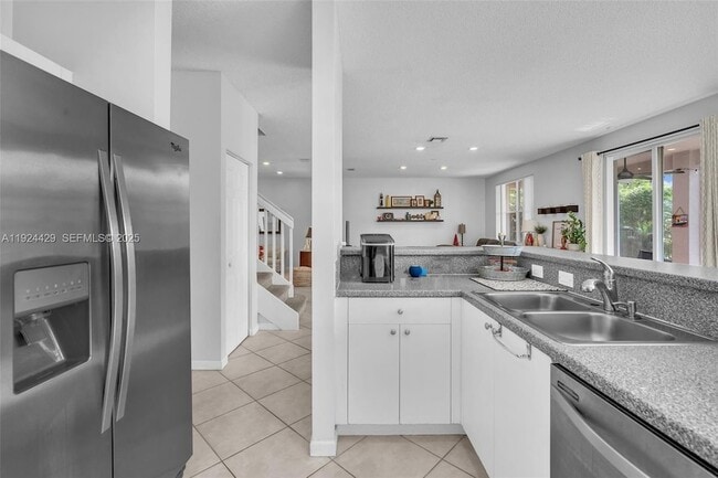 Building Photo - 1058 Tupelo Way