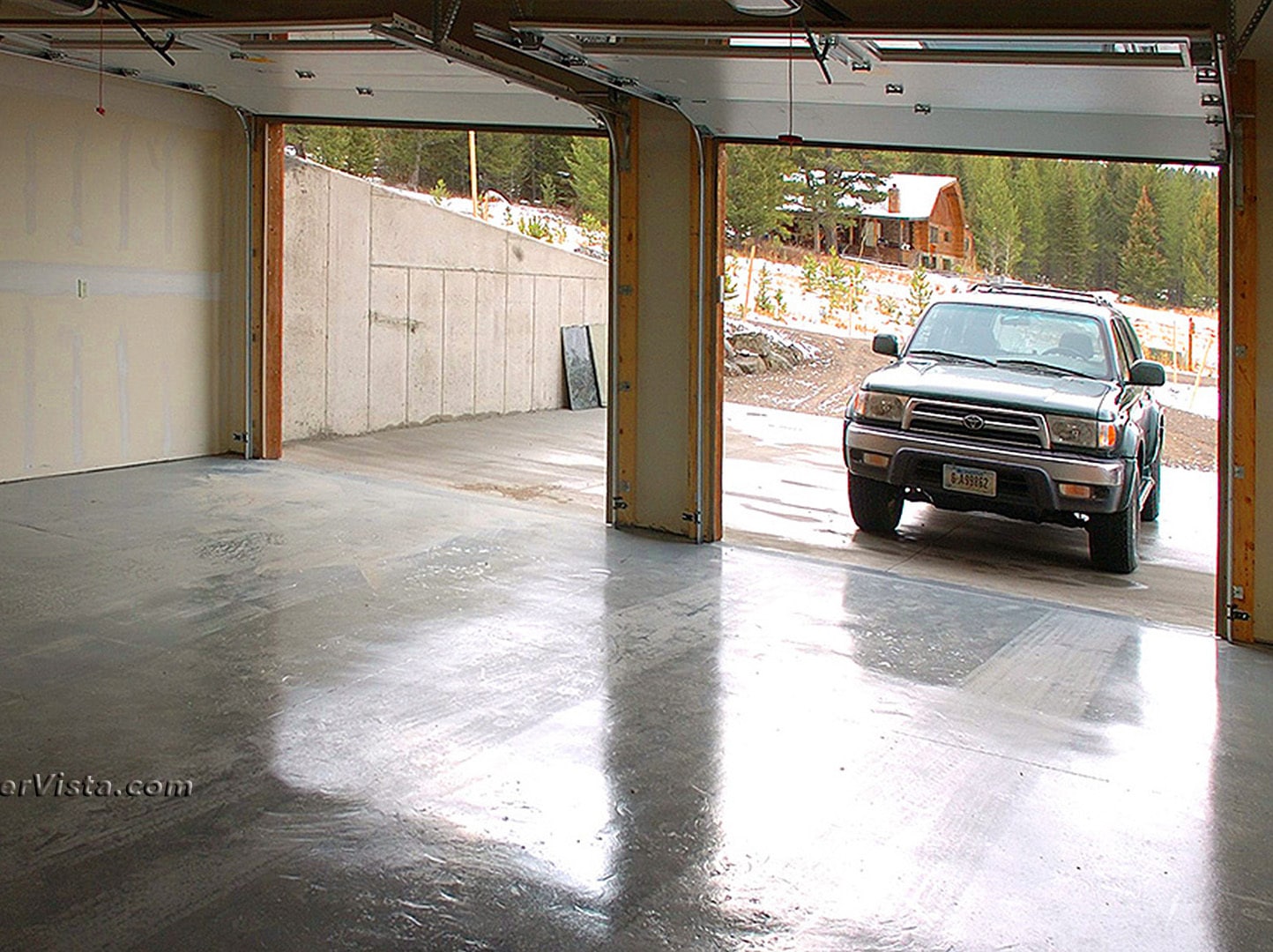 Building Photo - 65 Henrys Dr